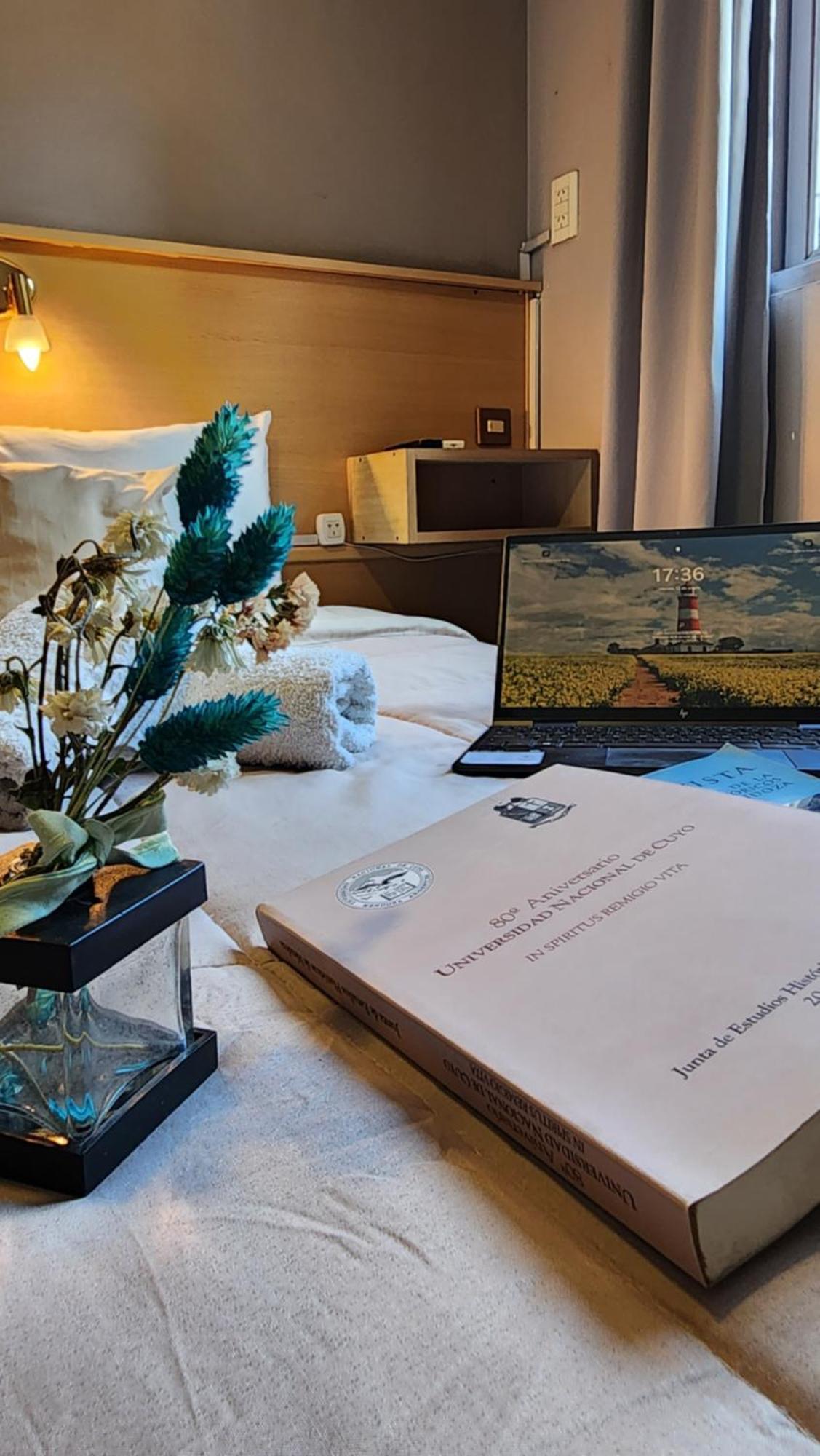Juan B Justo Hotel